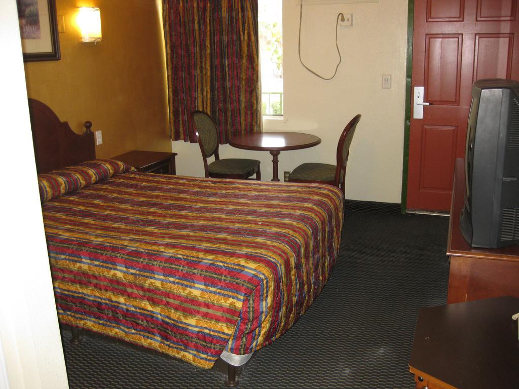 Sunshine Motel San Bernardino Kültér fotó